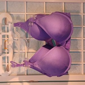 NEW! 2 Fruit of the Loom 38C bras 5336
